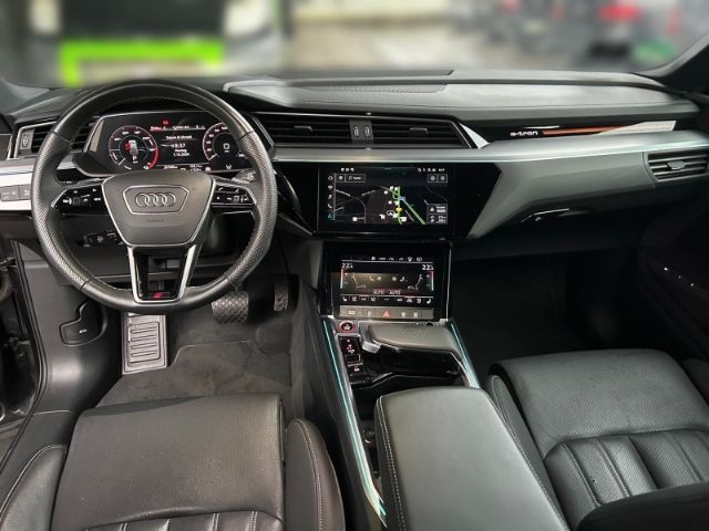 Audi e-tron 2021