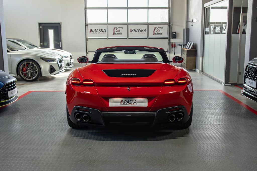 Ferrari Roma 2025