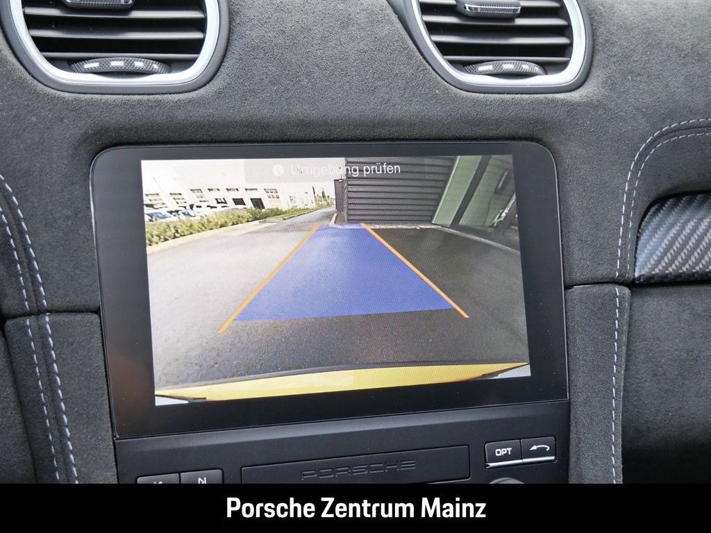 Porsche Boxster 2024