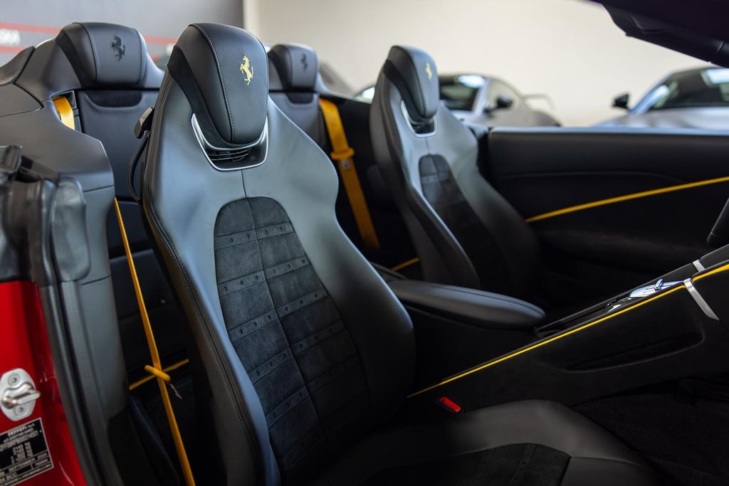 Ferrari Roma 2025