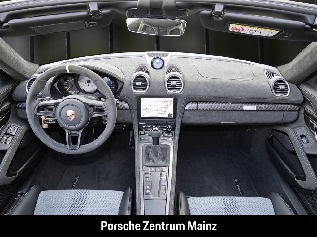 Porsche Boxster 2024