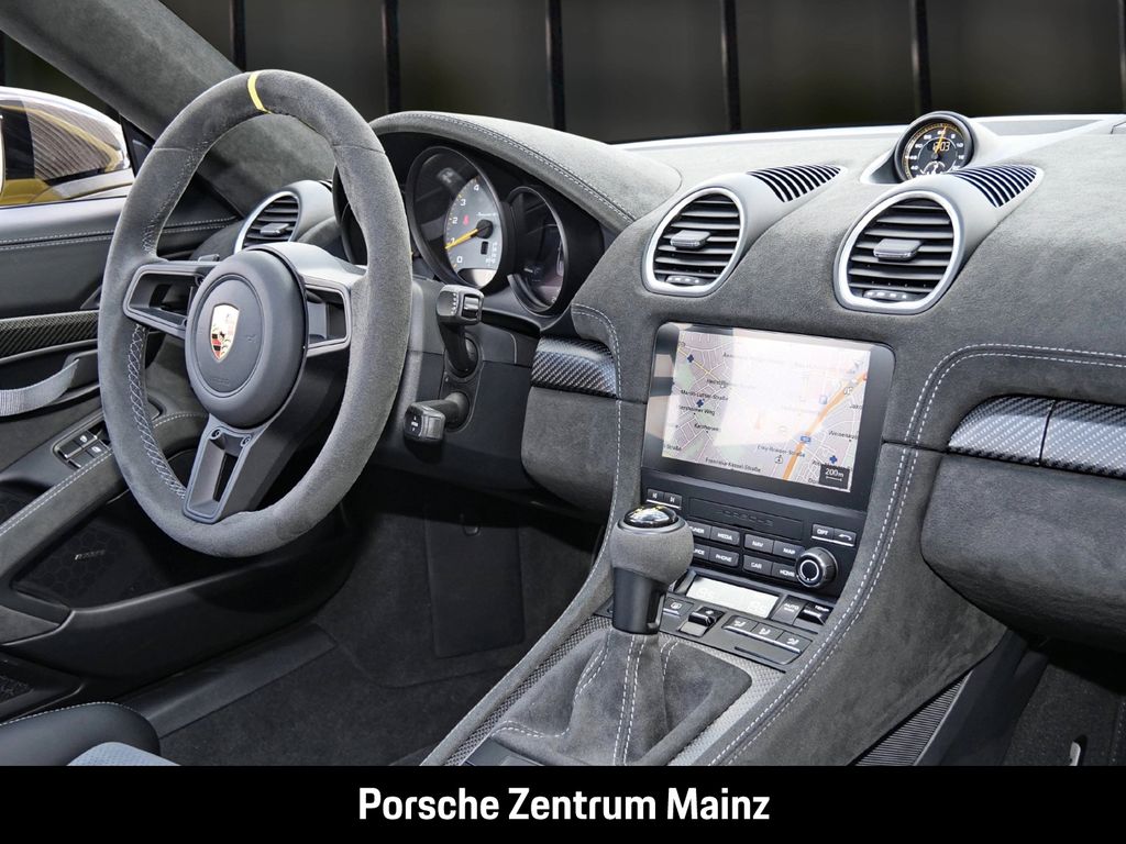 Porsche Boxster 2024