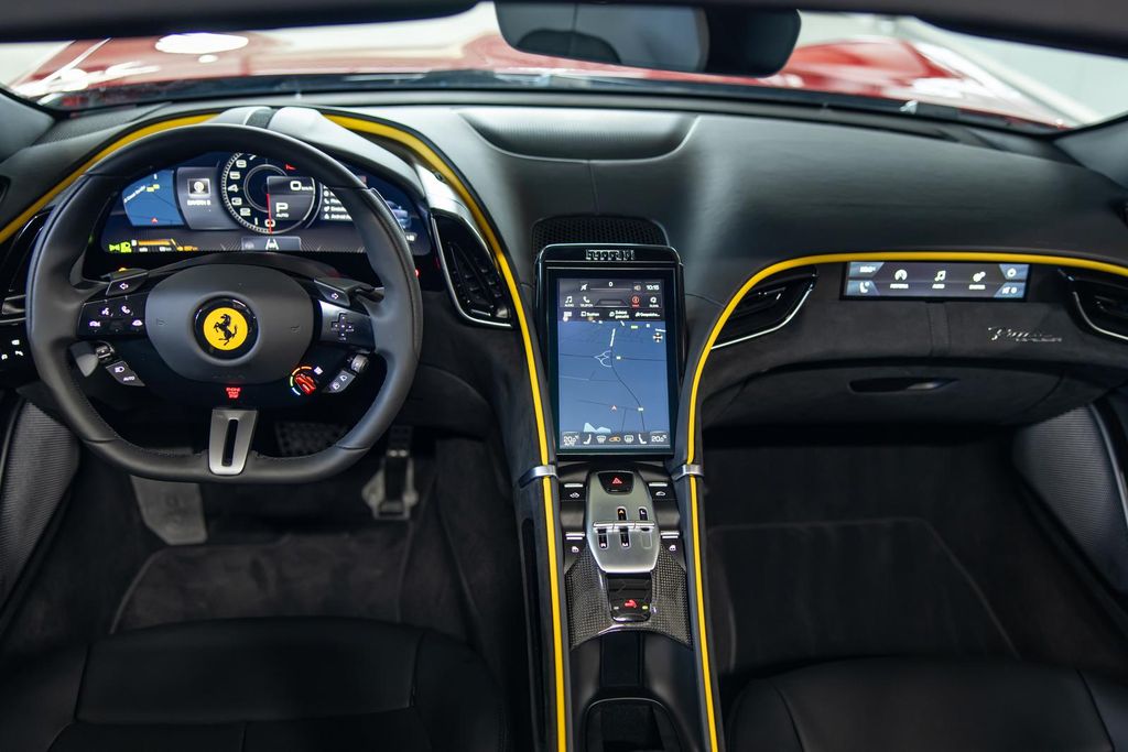 Ferrari Roma 2025