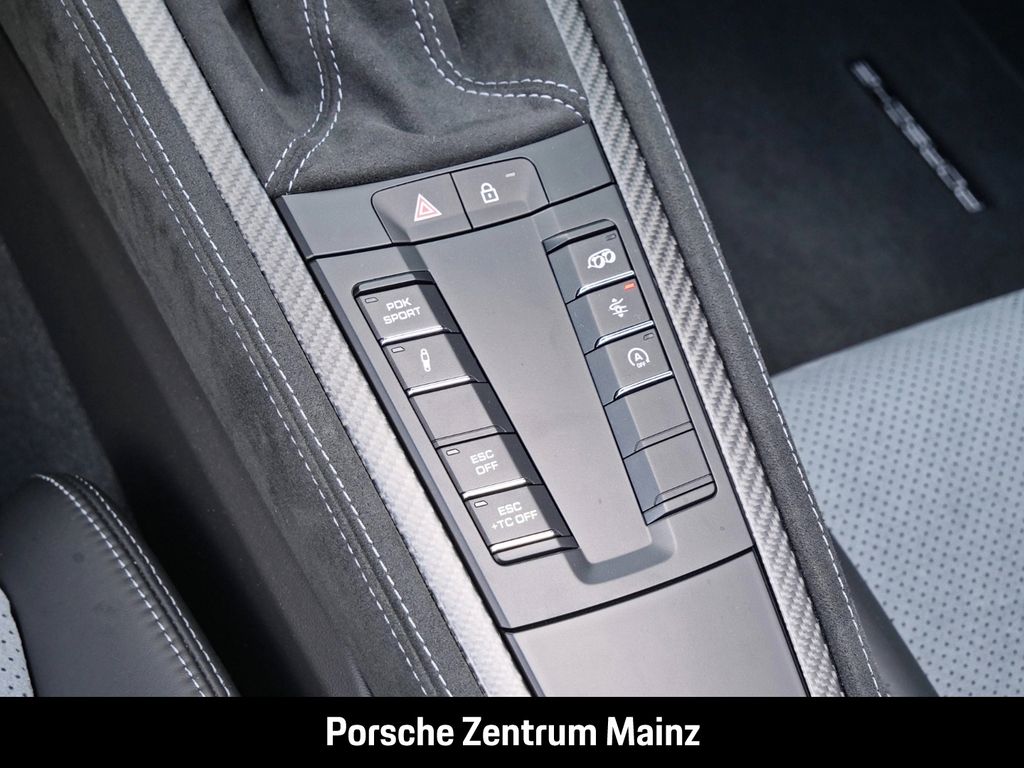 Porsche Boxster 2024