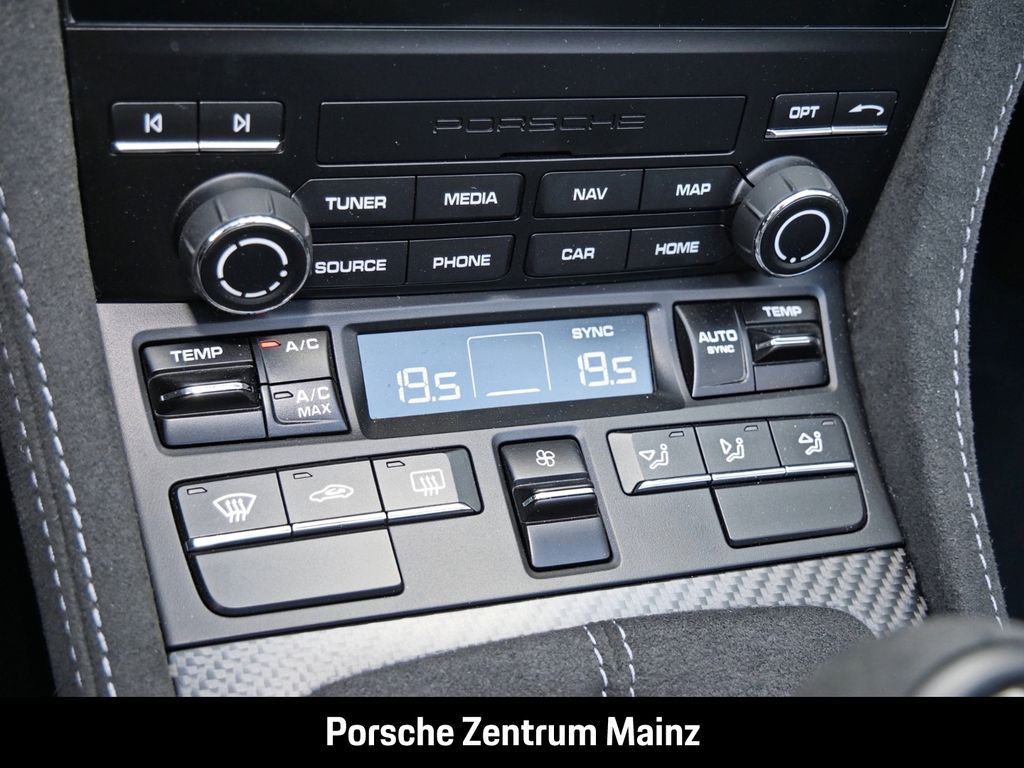 Porsche Boxster 2024