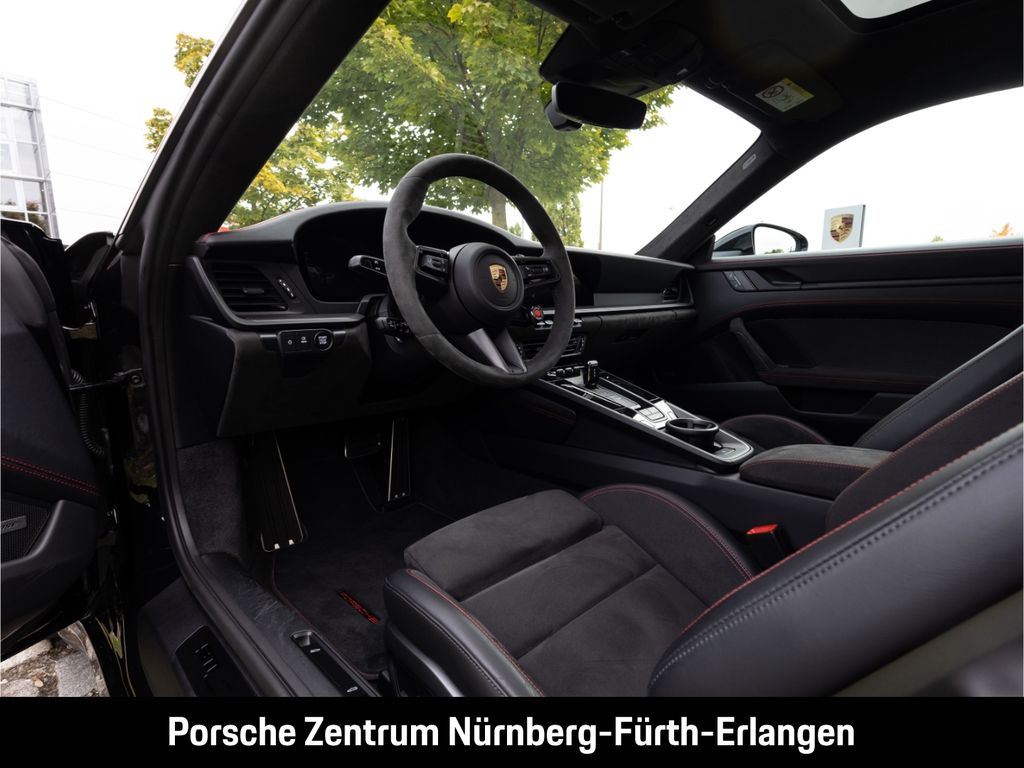 Porsche 992 2024