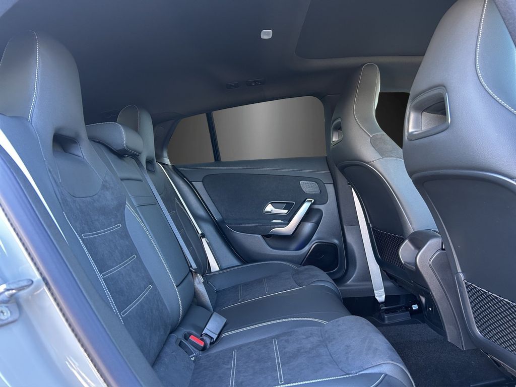 Mercedes-Benz CLA 220 Shooting Brake 2025