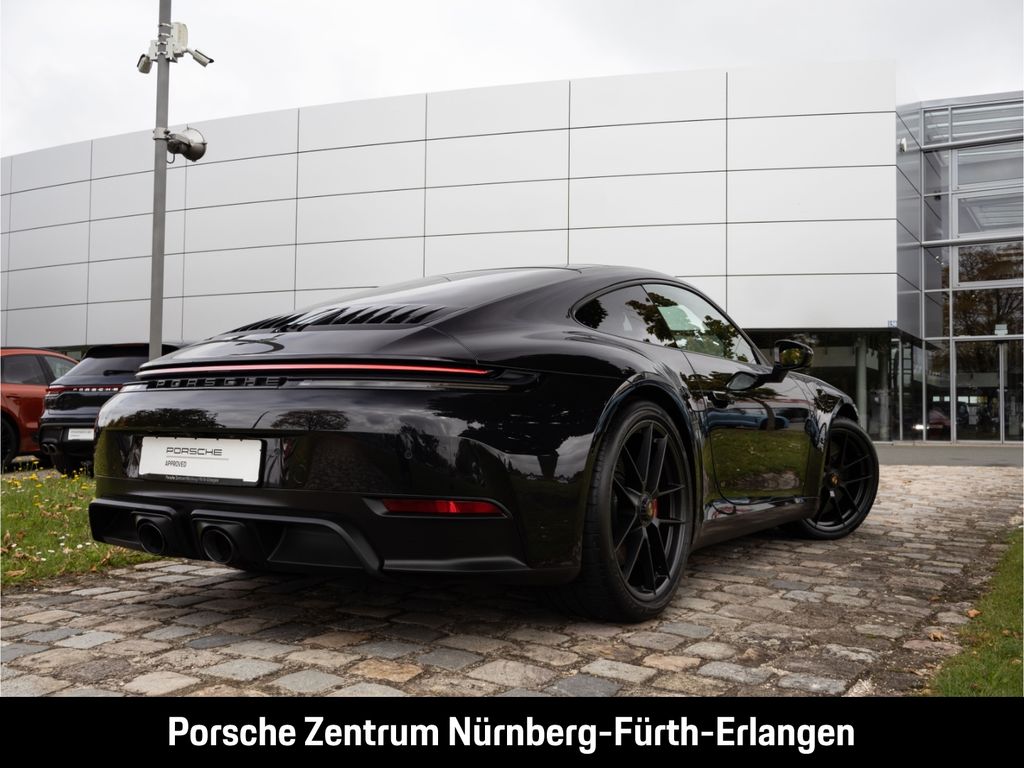 Porsche 992 2024