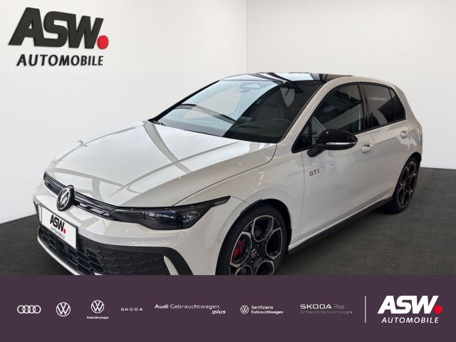 Volkswagen Golf 2025