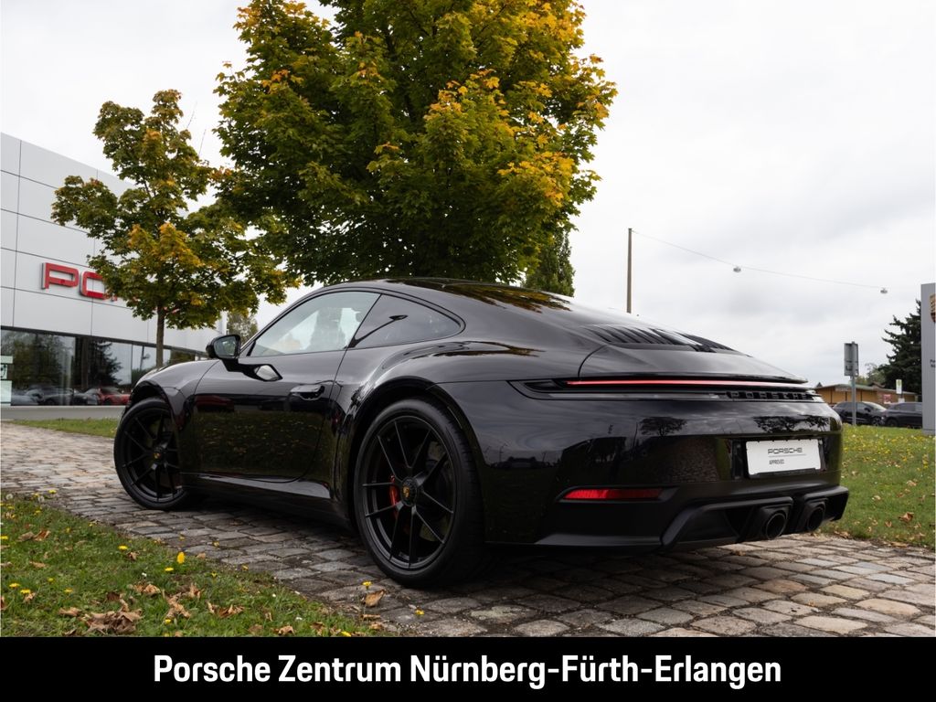 Porsche 992 2024