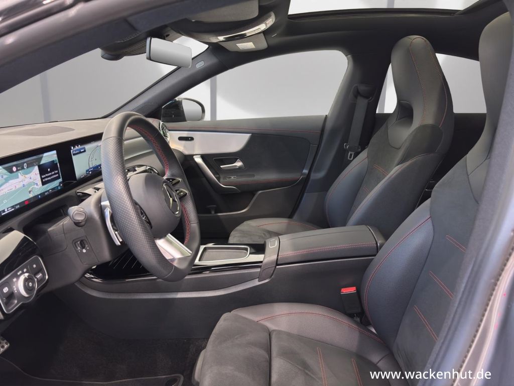 Mercedes-Benz CLA 220 2024