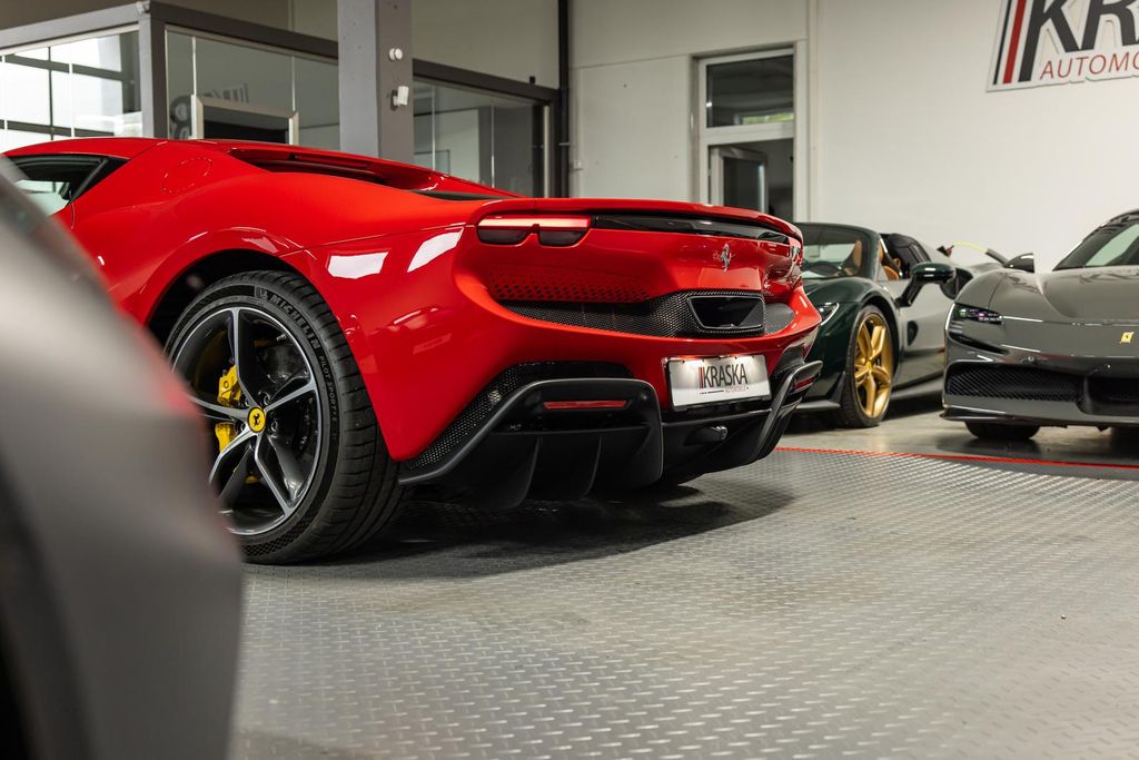 Ferrari 296 GTB 2023