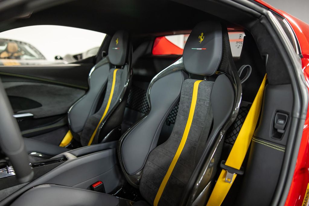 Ferrari 296 GTB 2023