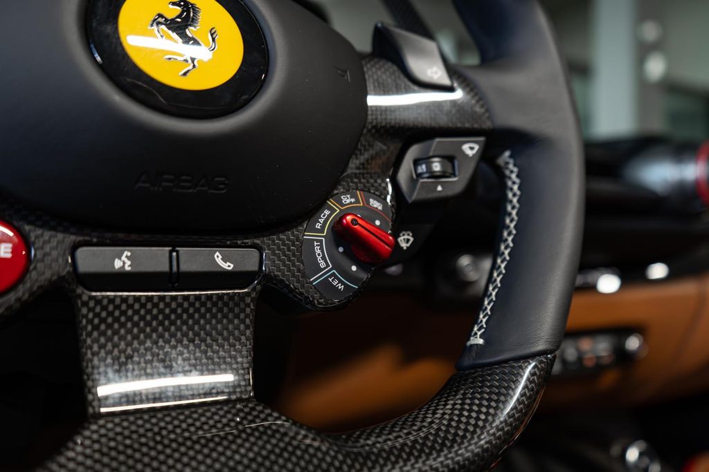 Ferrari 812 2023