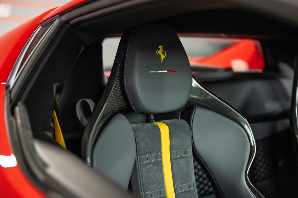 Ferrari 296 GTB 2023