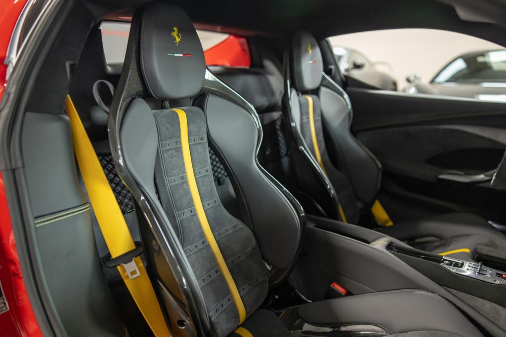 Ferrari 296 GTB 2023