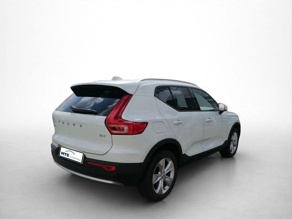Volvo XC40 2024