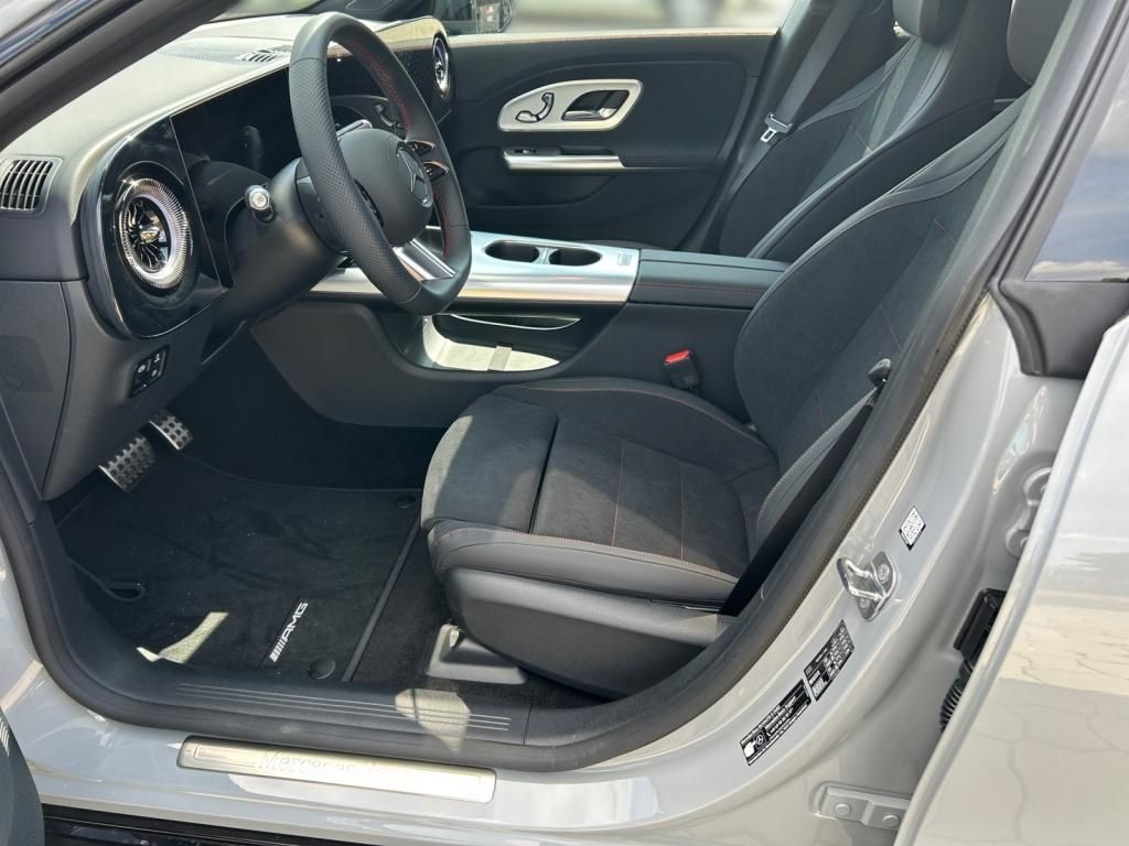 Mercedes-Benz CLA 250 2025