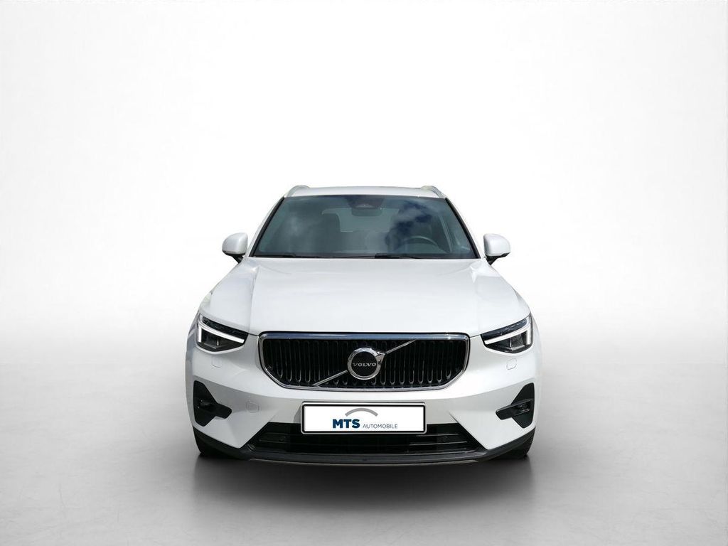 Volvo XC40 2024