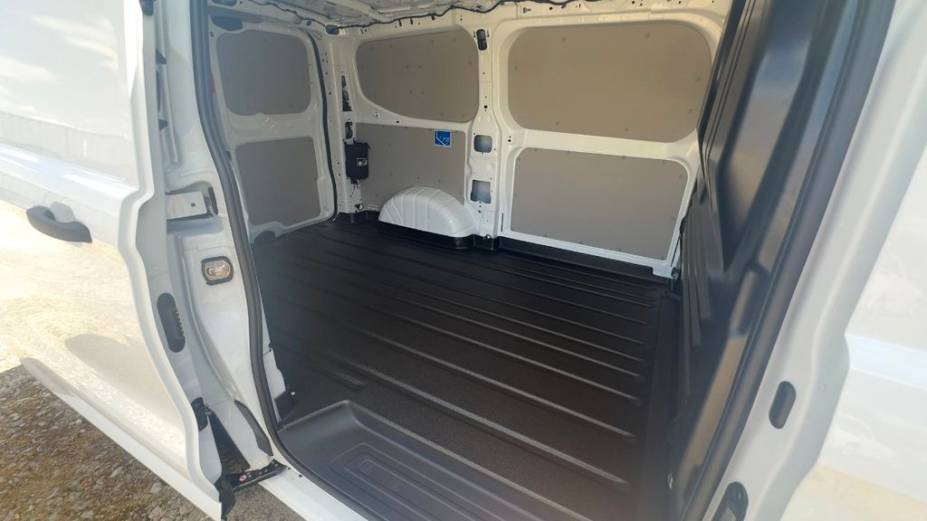 Ford Transit Custom 2025