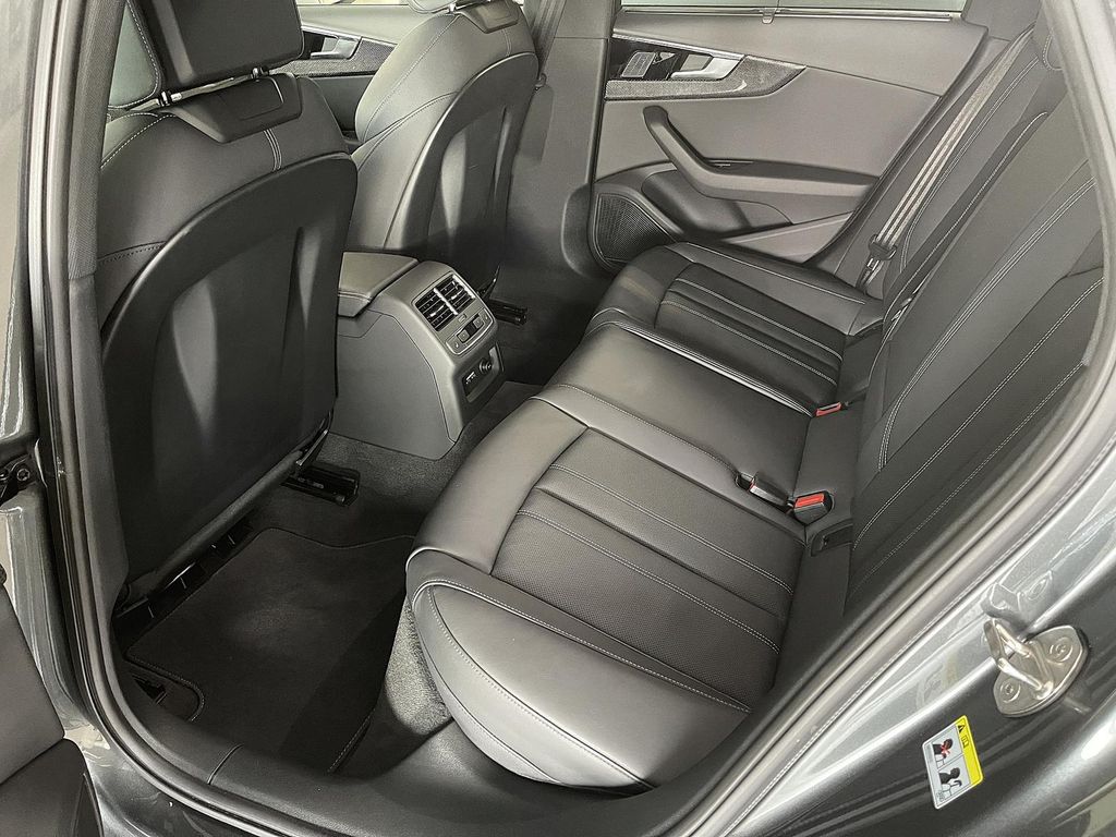 Audi S4 2023