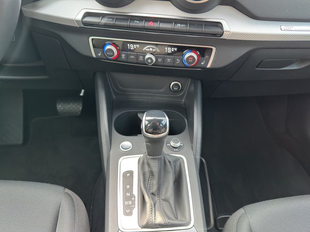 Audi Q2 2024