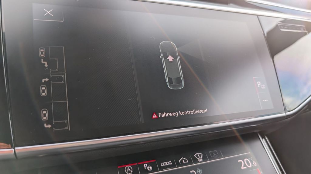 Audi A8 2022