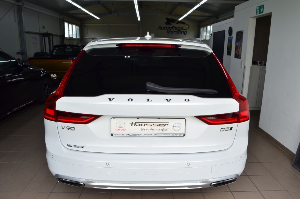 Volvo V90 Cross Country 2019