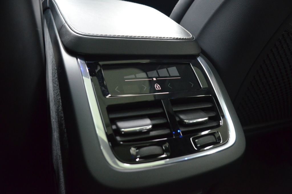 Volvo V90 Cross Country 2019