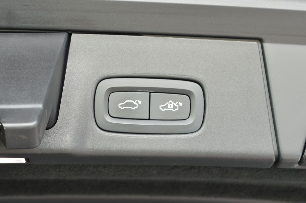 Volvo V90 Cross Country 2019