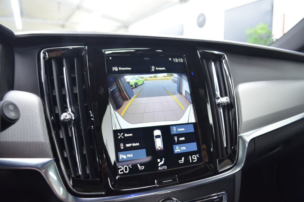 Volvo V90 Cross Country 2019