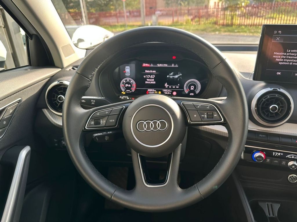 Audi Q2 2024