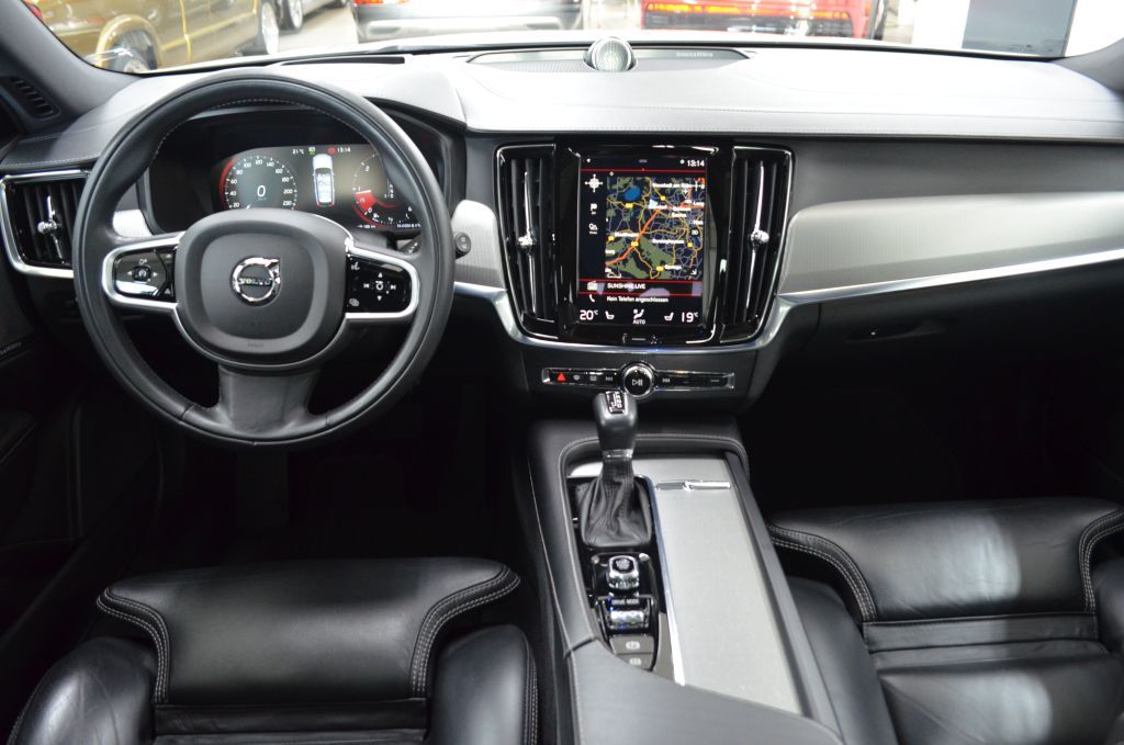 Volvo V90 Cross Country 2019