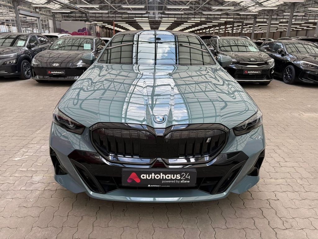 BMW i5 2024