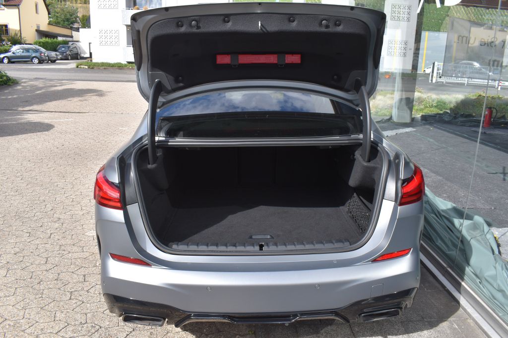 BMW M235 2022