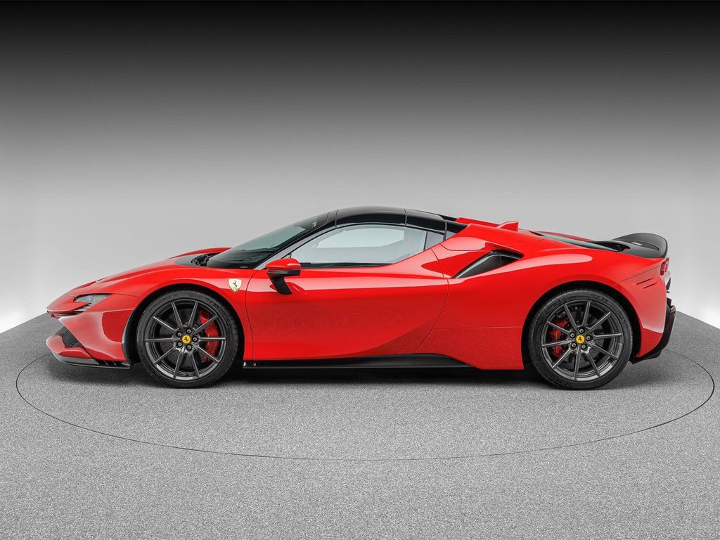 Ferrari SF90 2023