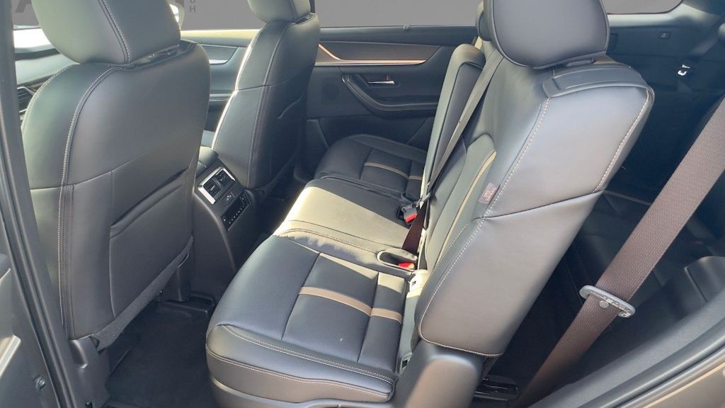 Mazda CX-80 2025
