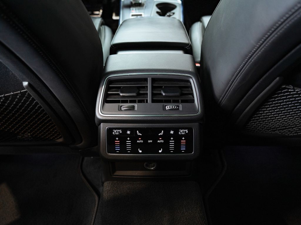 Audi A6 2021