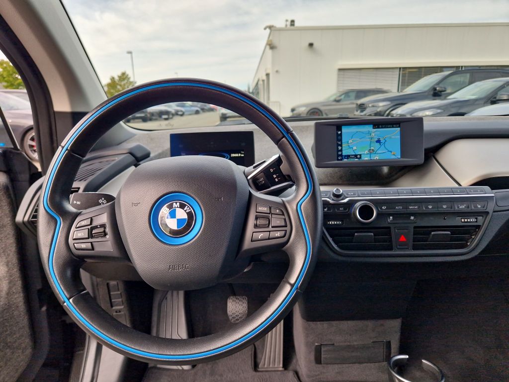 BMW i3 2022
