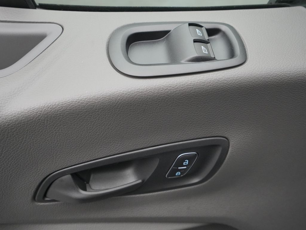 Ford Transit 2025