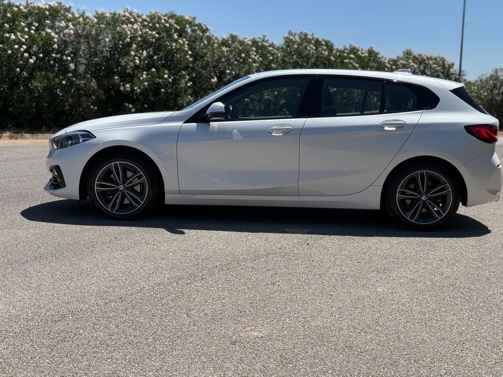 BMW 118 2021