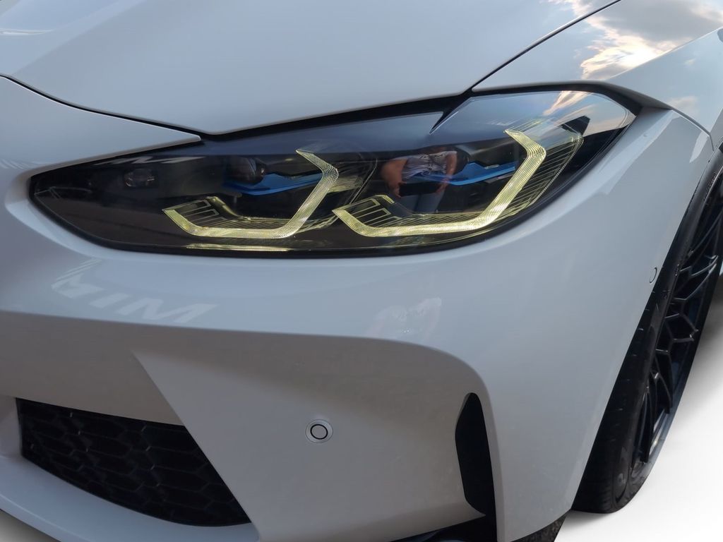BMW M4 2024