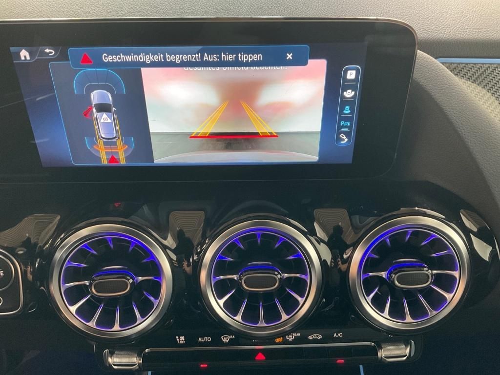 Mercedes-Benz B 220 2023