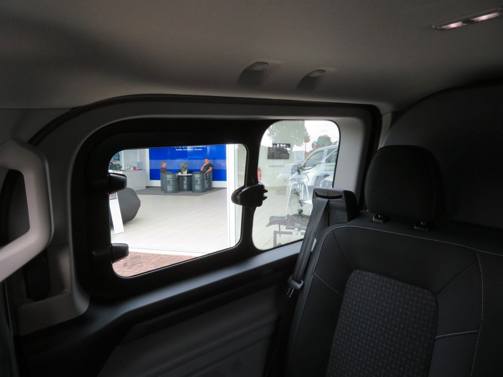 Ford Transit Custom 2025