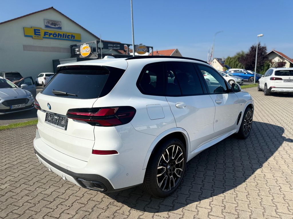 BMW X5 2023