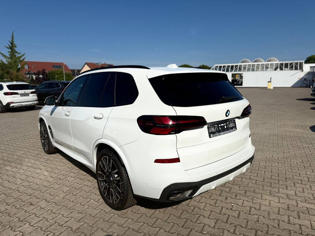BMW X5 2023