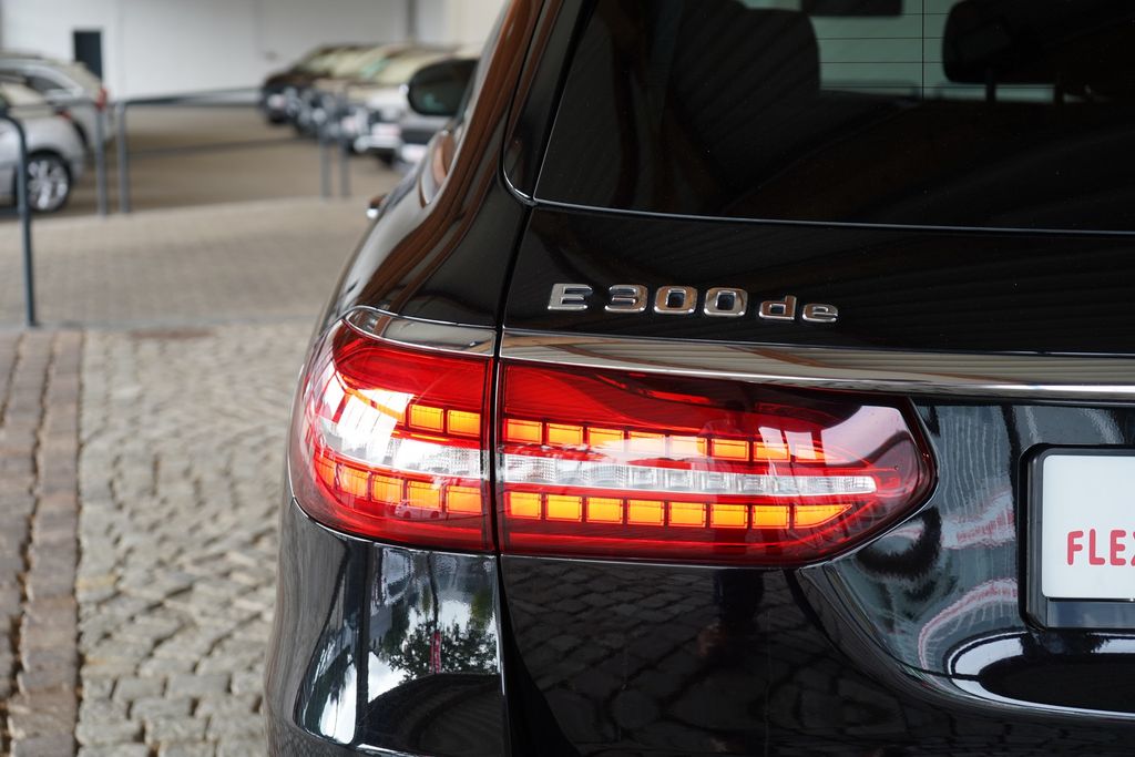 Mercedes-Benz E 300 2021
