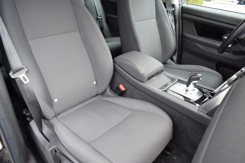 Land Rover Discovery Sport 2020