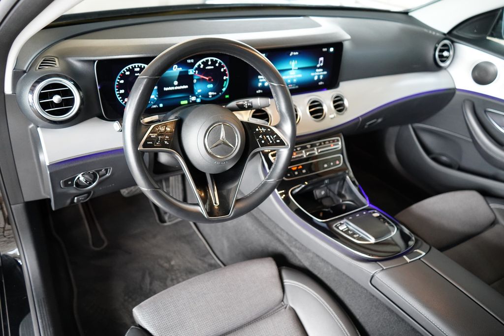 Mercedes-Benz E 300 2021