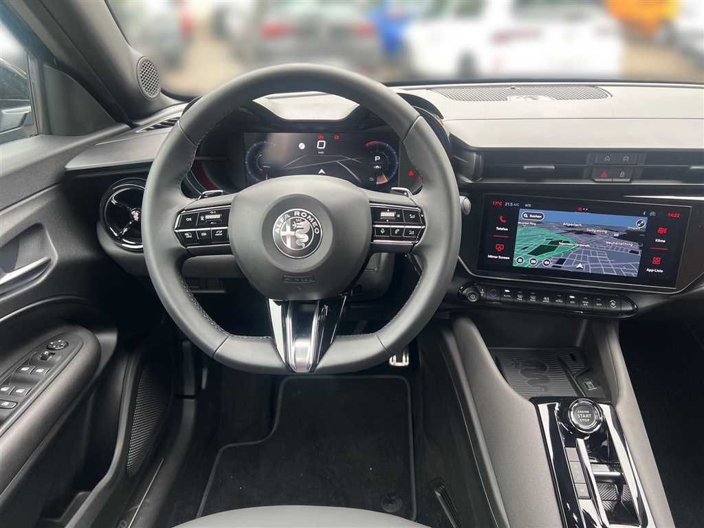 Alfa Romeo Junior 2025